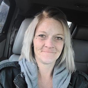 Meet your Posher, Angie